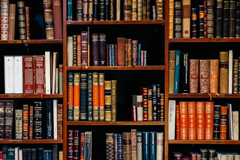 Comprehensive E-Library & Study Commons